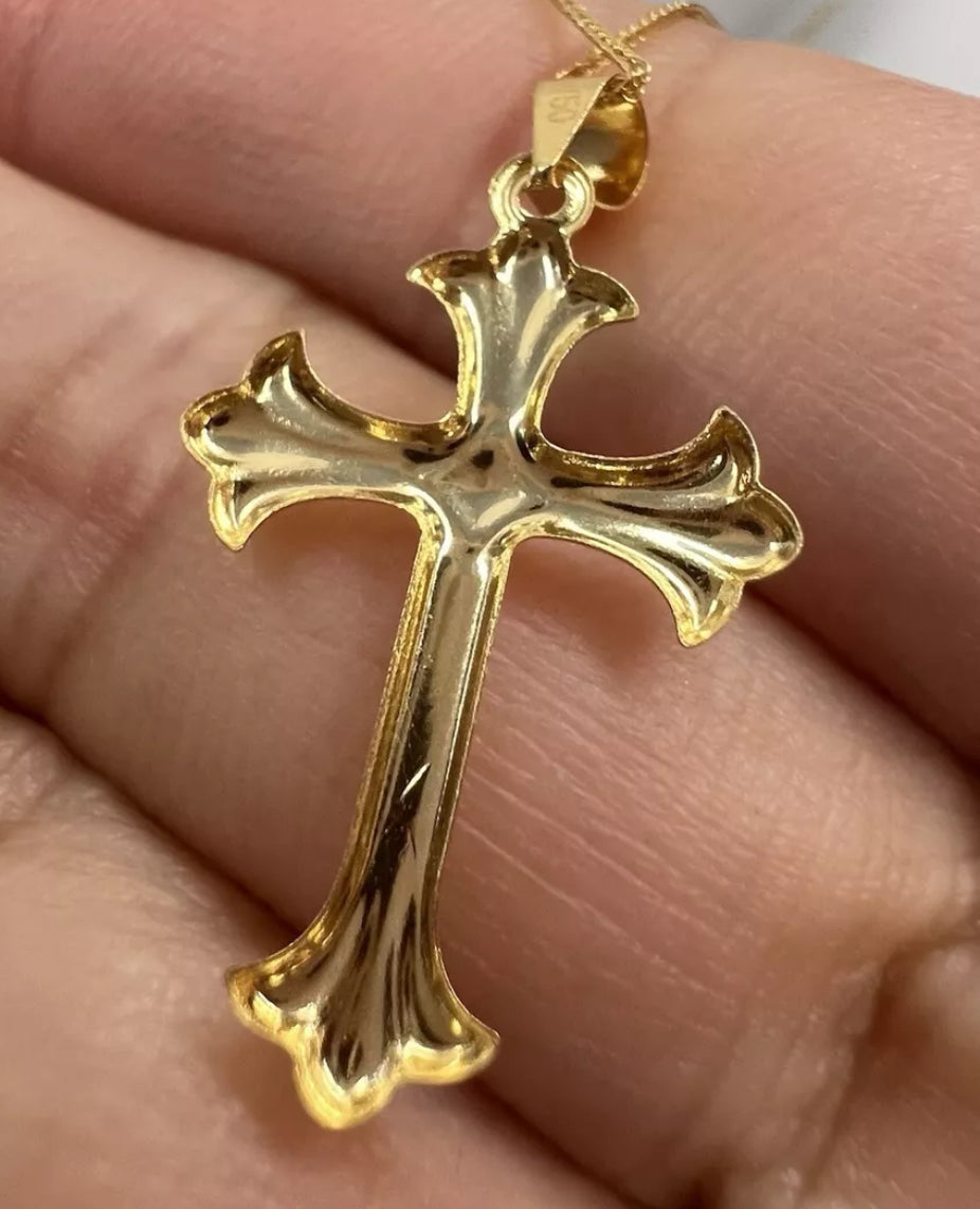 Pure 18ct gold Dainty cross necklace