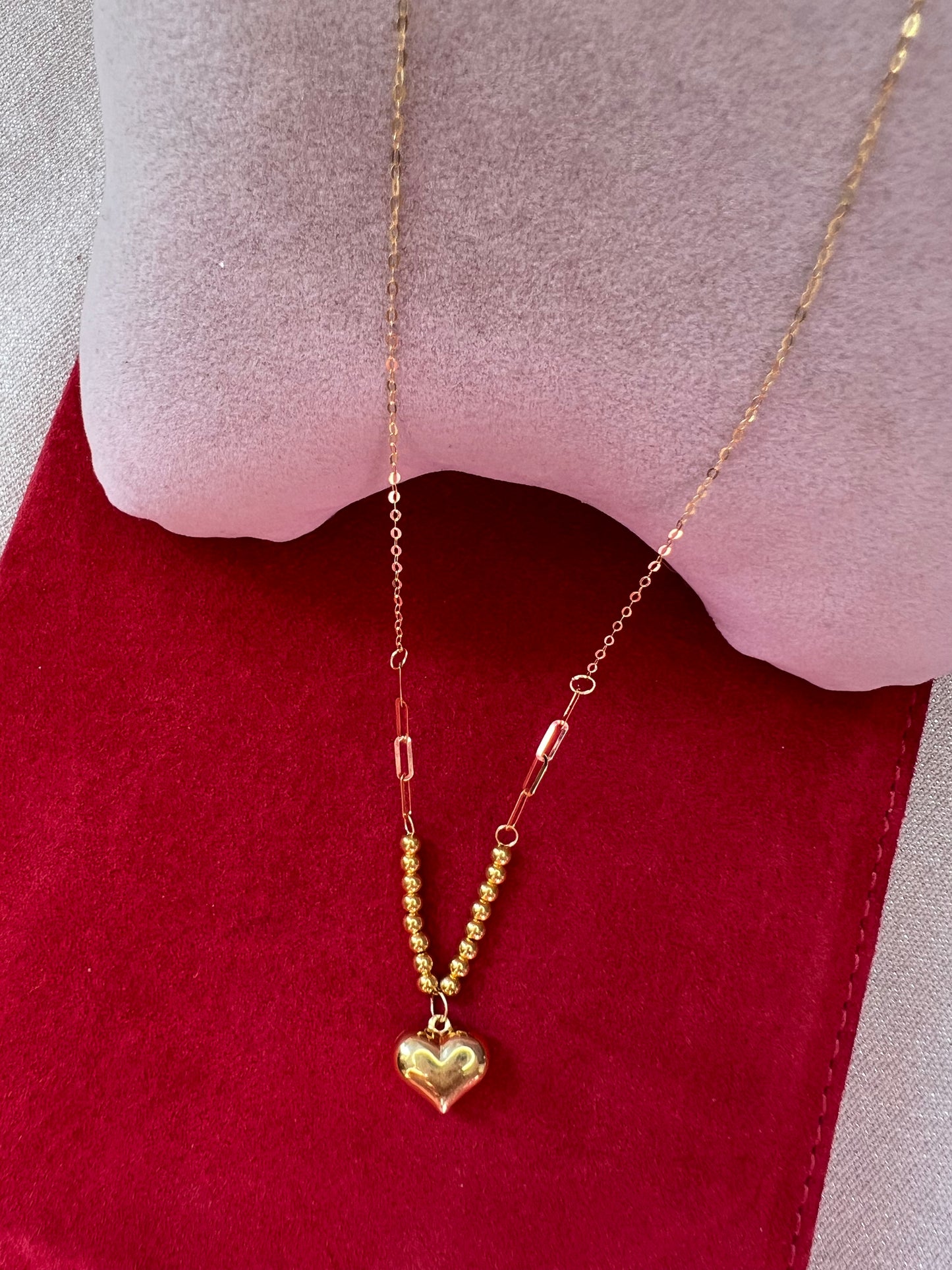 Pure 18ct gold Dainty heart necklace
