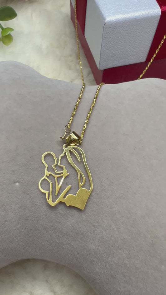 Pure 18ct gold Mother and child necklace